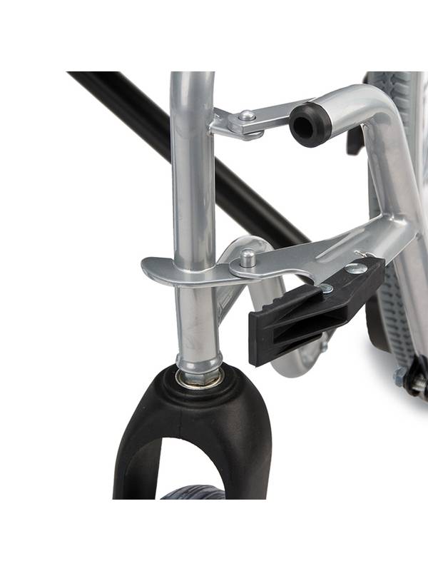 Кресло-коляска для инвалидов Armed Н 001 (17, 18 дюймов)