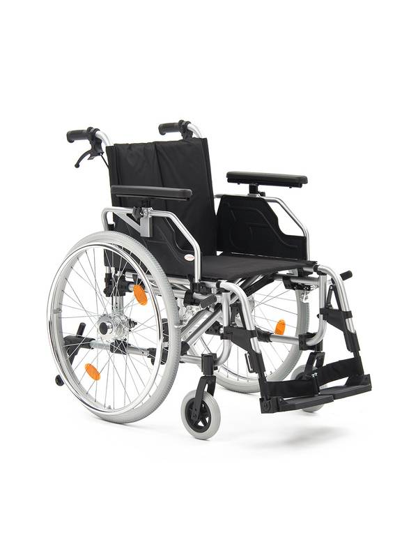 Кресло-коляска для инвалидов Armed FS251LHPQ