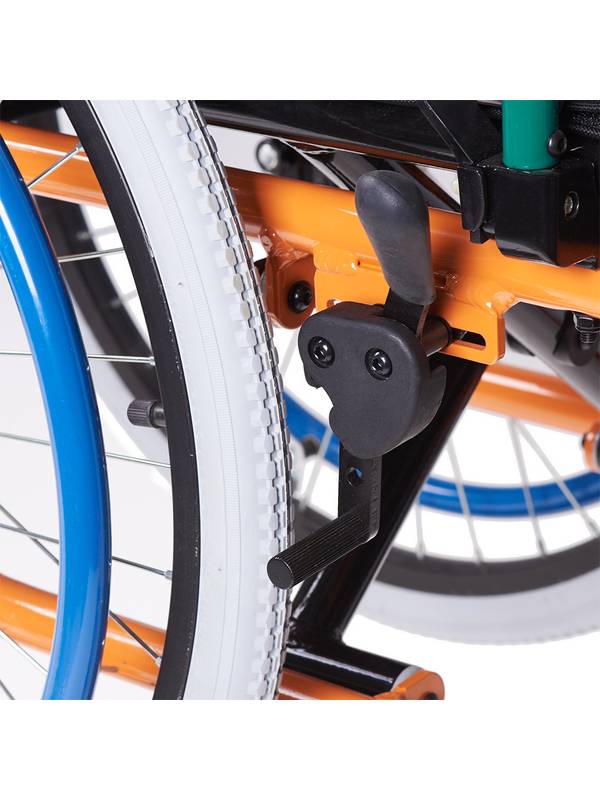 Кресло-коляска для инвалидов Armed FS980LA