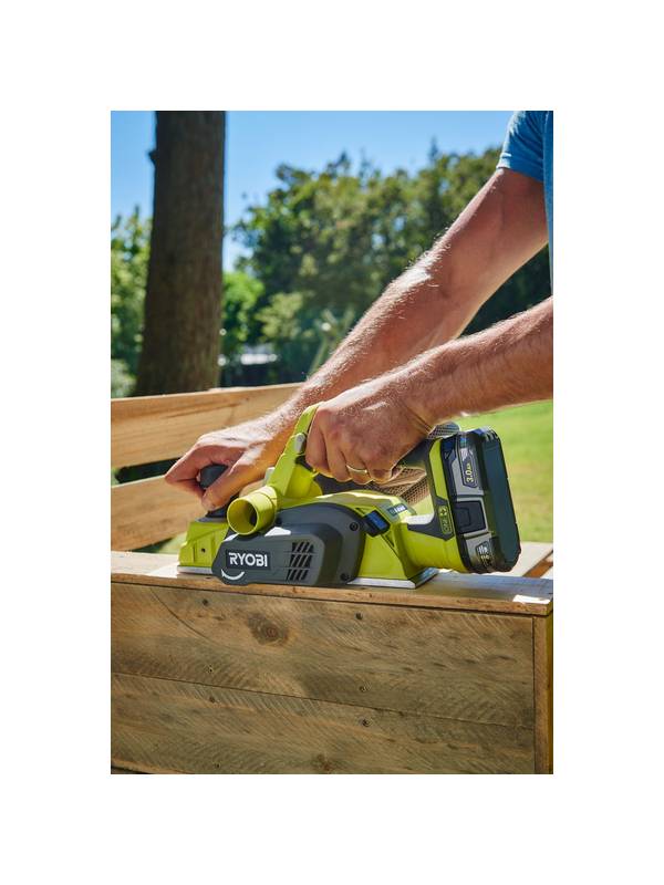 ONE + / Рубанок RYOBI R18PL-0 (без батареи)