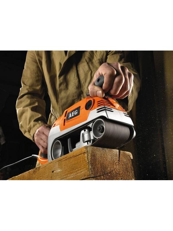 Ленточная шлифмашина AEG HBS 1000 E