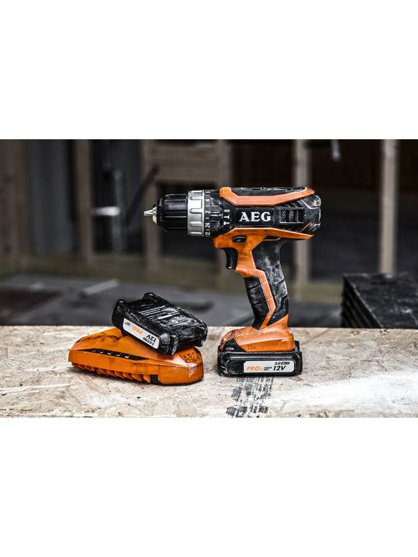 Дрель-шуруповерт ударная аккумуляторная AEG BSB12G3LI-202C