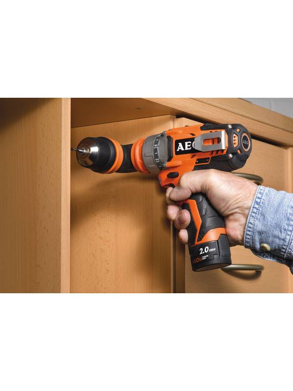 Шуруповерт AEG BBS 12 C2 LI-202C KIT1