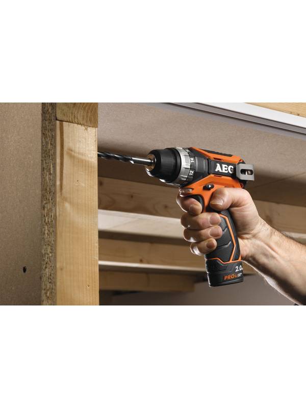 Шуруповерт AEG BS 12 C2 LI-202B KIT1-X5