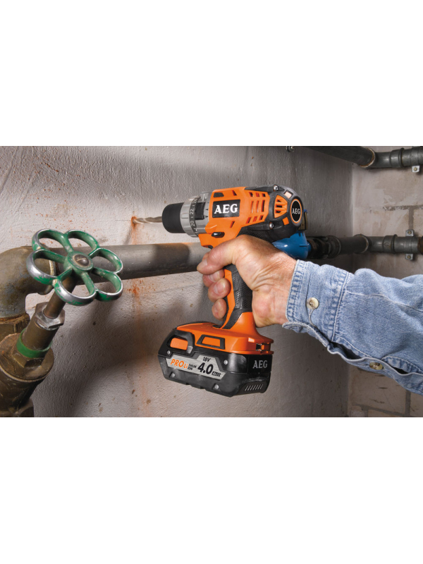 Шуруповерт ударный AEG BSB 18 C Li-402C