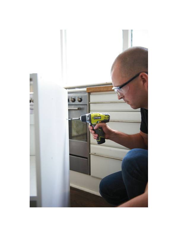 Дрель-шуруповерт аккумуляторная RYOBI R12DD-LL13S