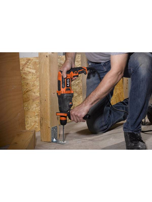 Перфоратор AEG KH24 IXE SDS +