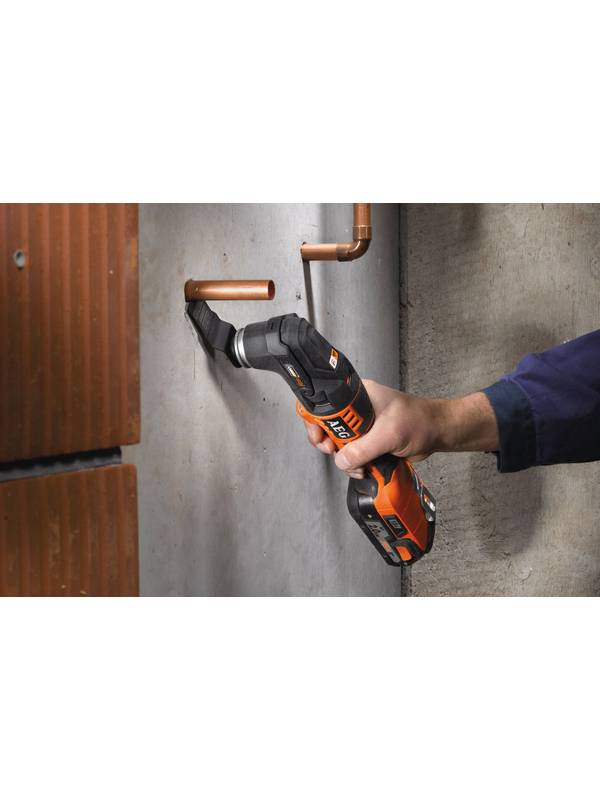 Многофункциональный инструмент AEG OMNI 18 C LI-202B KIT1X