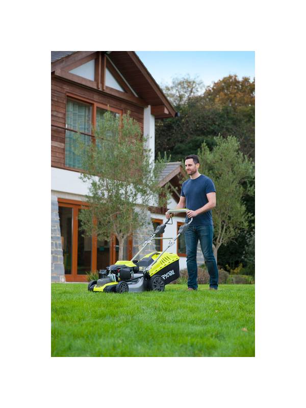 Газонокосилка бензо самоходная Ryobi RLM 46175SO