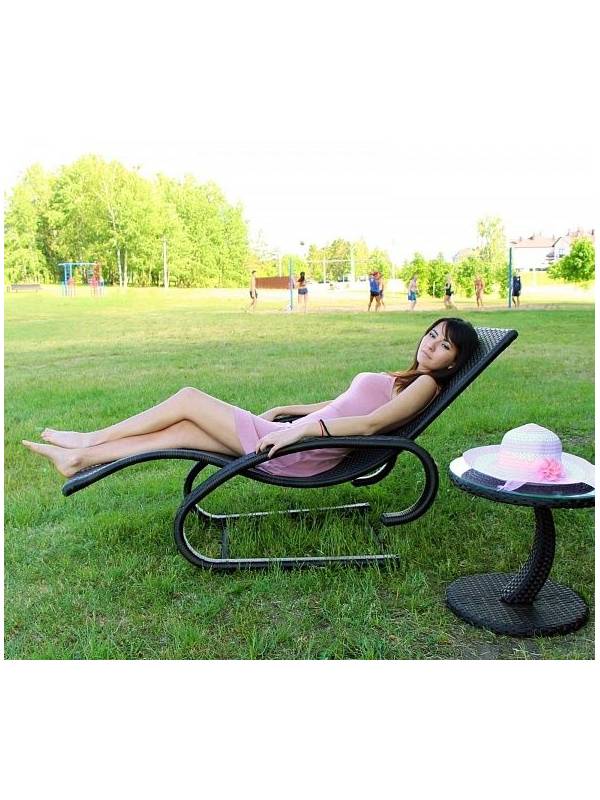 760504 шезлонг темно-коричневый из ротанга