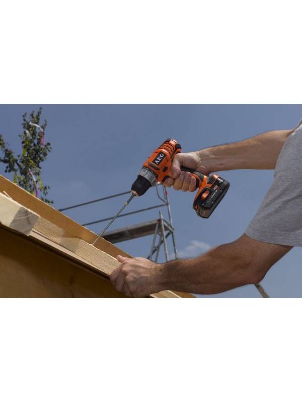 Аккумуляторная дрель-шуруповерт AEG BS 14 G2 Li-152C