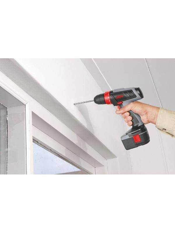 Аккумуляторная дрель-шуруповерт Skil 2017 AB