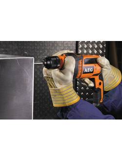 Дрель безударная AEG BE 650 R
