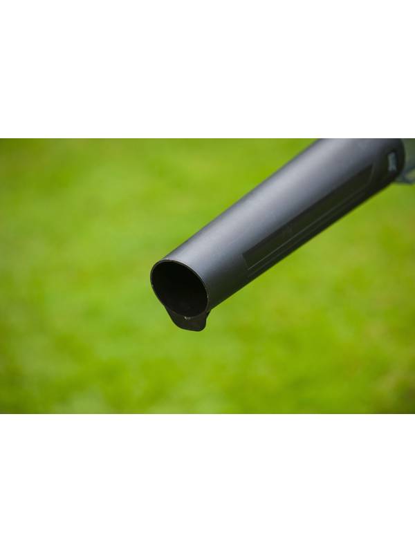 ONE + / Воздуходувка реактивная RYOBI OBL18JB (без батареи)