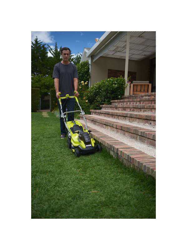 ONE + / Газонокосилка гибрид RYOBI RLM18X36H250F