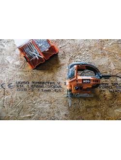 Лобзик AEG STEP100