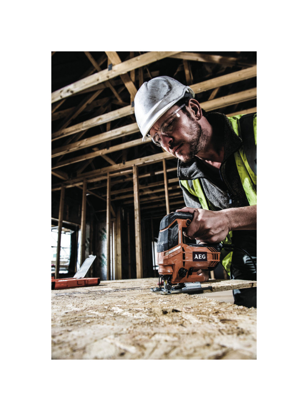 Лобзик AEG STEP100