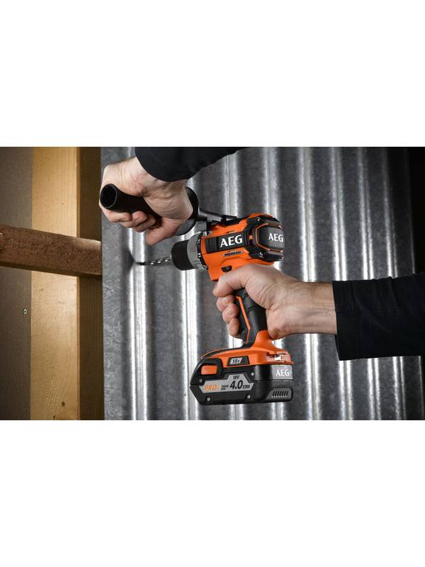 Дрель-шуруповерт аккумуляторная AEG BS18C2BLLI-402C