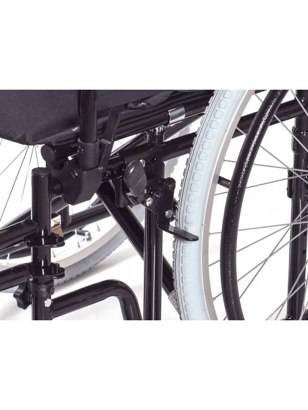 Кресло-коляска Ortonica Base 110