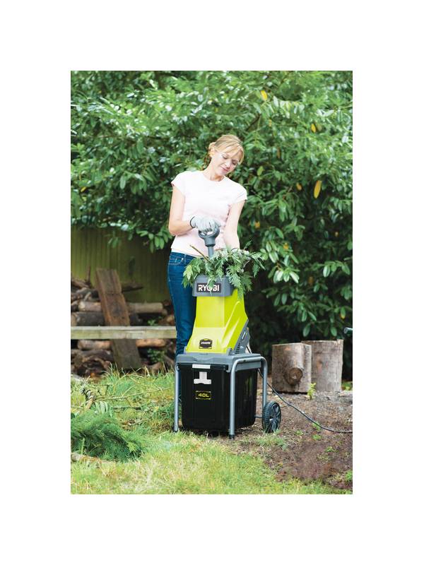 Измельчитель садовых отходов сетевой RYOBI RSH2545B