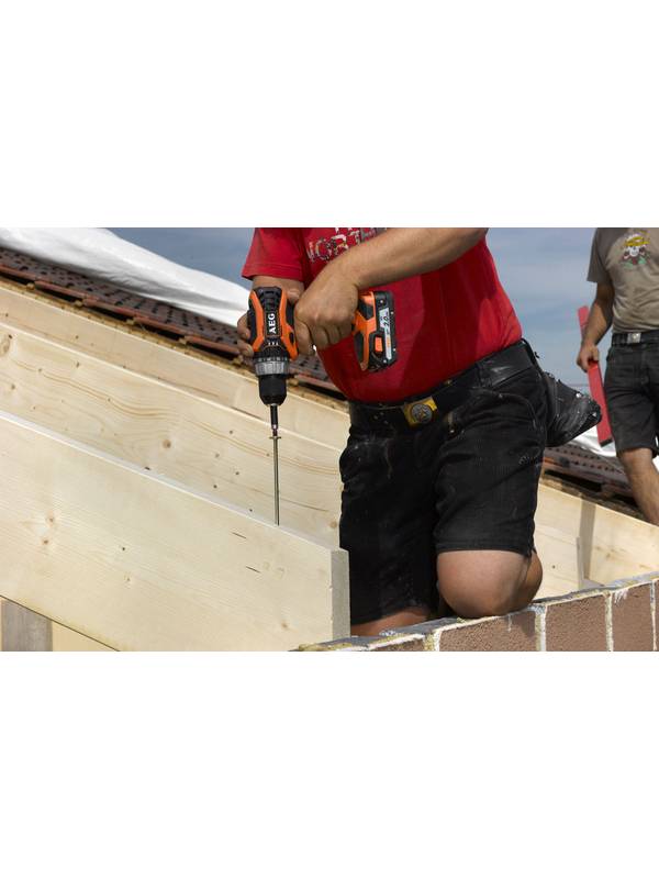 Дрель-шуруповерт ударная AEG BSB18C2LI-202CKIT1