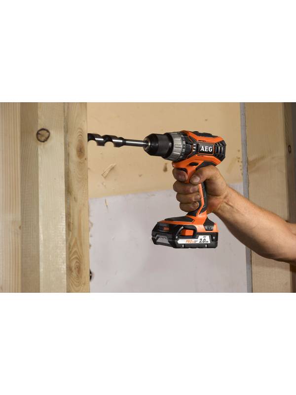 Дрель-шуруповерт ударная AEG BSB18C2LI-202CKIT1