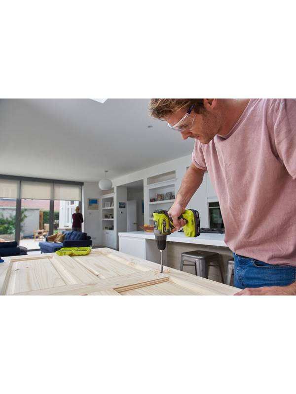 ONE + / Дрель-шуруповерт RYOBI R18DD5-0 (без батареи)