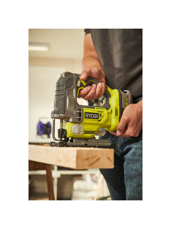 ONE + / Лобзик RYOBI R18JS7-0 (без батареи)