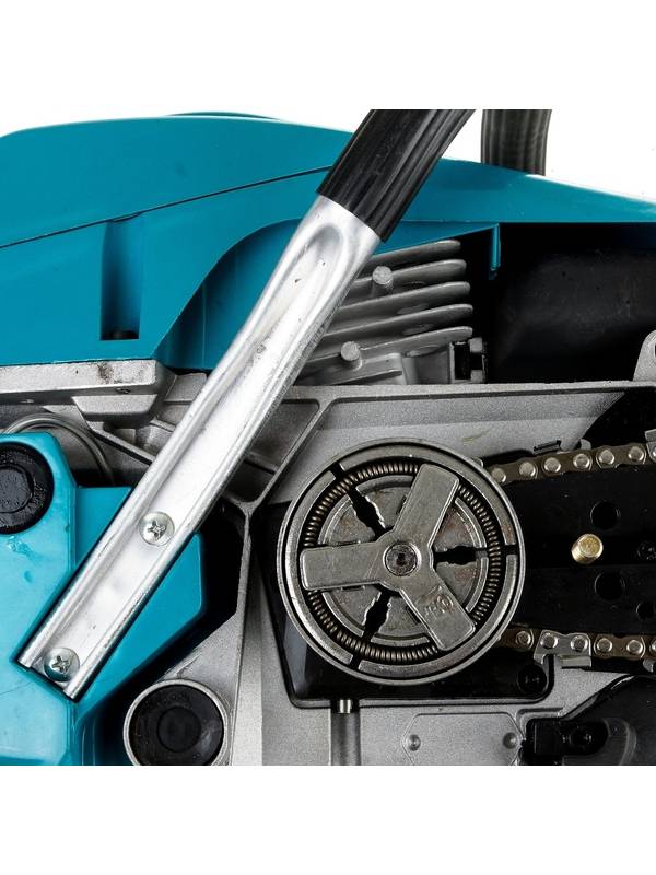 Бензопила Bort BBK-2220