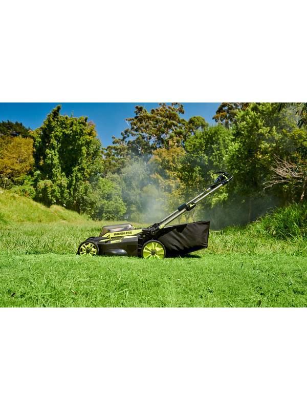 Газонокосилка аккумуляторная самоходная Ryobi RY36LMX51A-160