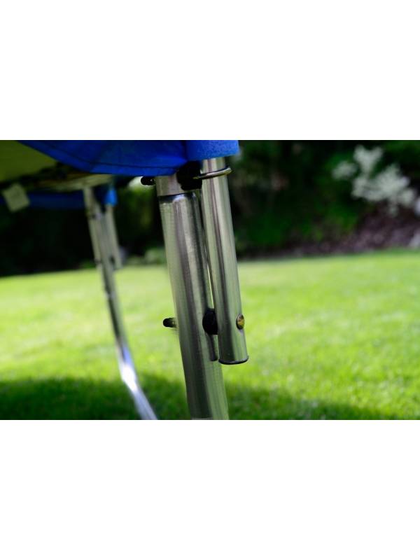 Батут FunFit 252 см (8ft) с внешней защитной сеткой и лестницей